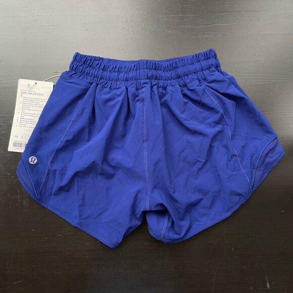 Lululemon Hotty Hot Low Rise Short 4" “Larkspur” NWT - Picture 2 of 4